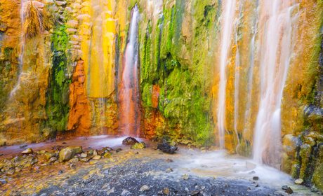 Cascada de los colores Cascada de los colores