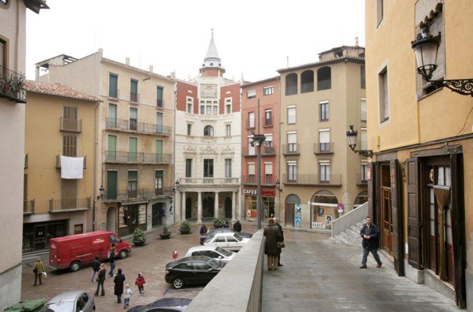 Plaça de Sant Pere Plaça de Sant Pere