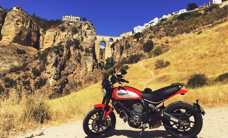 Ruta en moto por Málaga Ruta en moto por Málaga