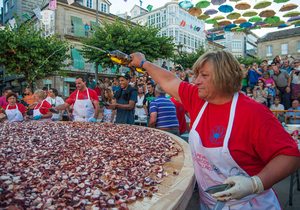 Apertura. Fiesta del pulpo de O Carballiño. Foto: Facebook Festa do Pulpo do Carballiño Fiesta del pulpo de O Carballiño. Foto: Facebook Festa do Pulpo do Carballiño