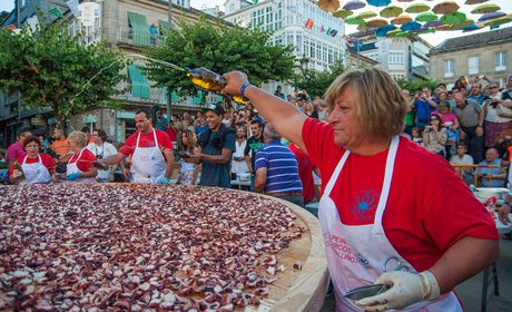Apertura. Fiesta del pulpo de O Carballiño. Foto: Facebook Festa do Pulpo do Carballiño Fiesta del pulpo de O Carballiño. Foto: Facebook Festa do Pulpo do Carballiño