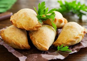 empanadas argentinas parker house rolls