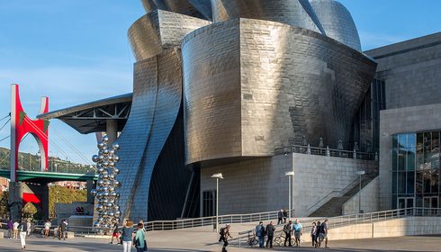 Apertura. Museo Guggenheim Bilbao: Parte del edificio. Foto: Alfredo Cáliz