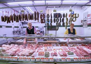 Mercado Municipal Javea - carniceria 1 - Foto: Rafa Molina