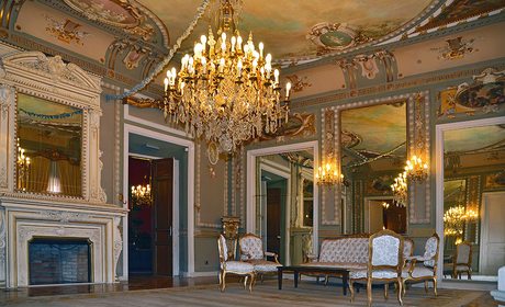 Uno de los salones del Palacio del Marqués de Villafranca. Foto: Real Academia de Ingeniería