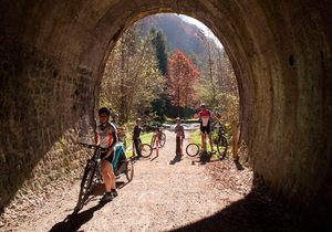 Cinco rutas otoñales por el norte en bicicleta | Guía Repsol Cinco rutas otoñales por el norte en bicicleta | Guía Repsol