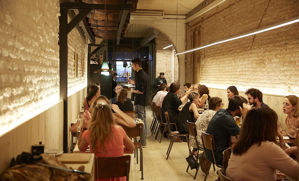Comedor del restaurante 'Teoric' (Barcelona). Foto: Xavier Torres-Bacchetta