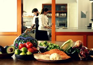Ingredientes básicos de la cocina mexicana en el taller de innovación de Punto MX