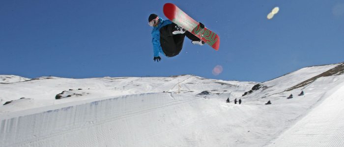 Half Pipe en Superparque Sulayr. Imagen cedida por: Cetursa Sierra Nevada Half Pipe en Superparque Sulayr
