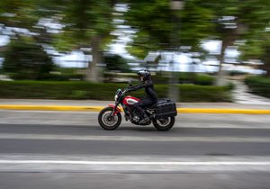 Tres rutas en moto de Sevilla a Jerez | Guía Repsol Tres rutas en moto de Sevilla a Jerez | Guía Repsol